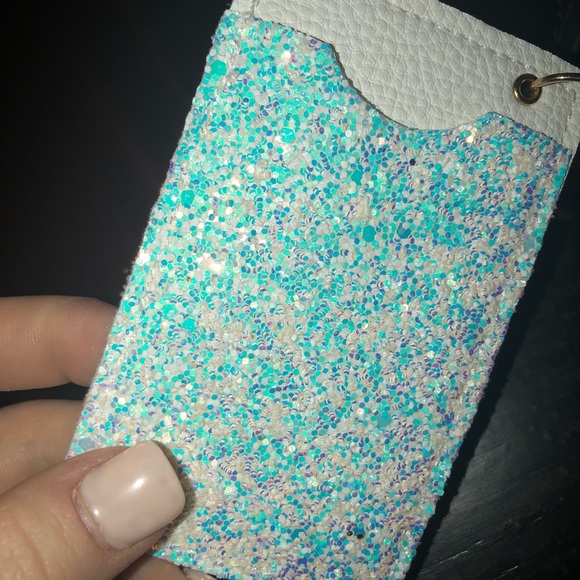 Sparkly key/card holder - Picture 4 of 4